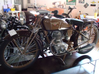 Motobecane 125cc SV 1947.jpg